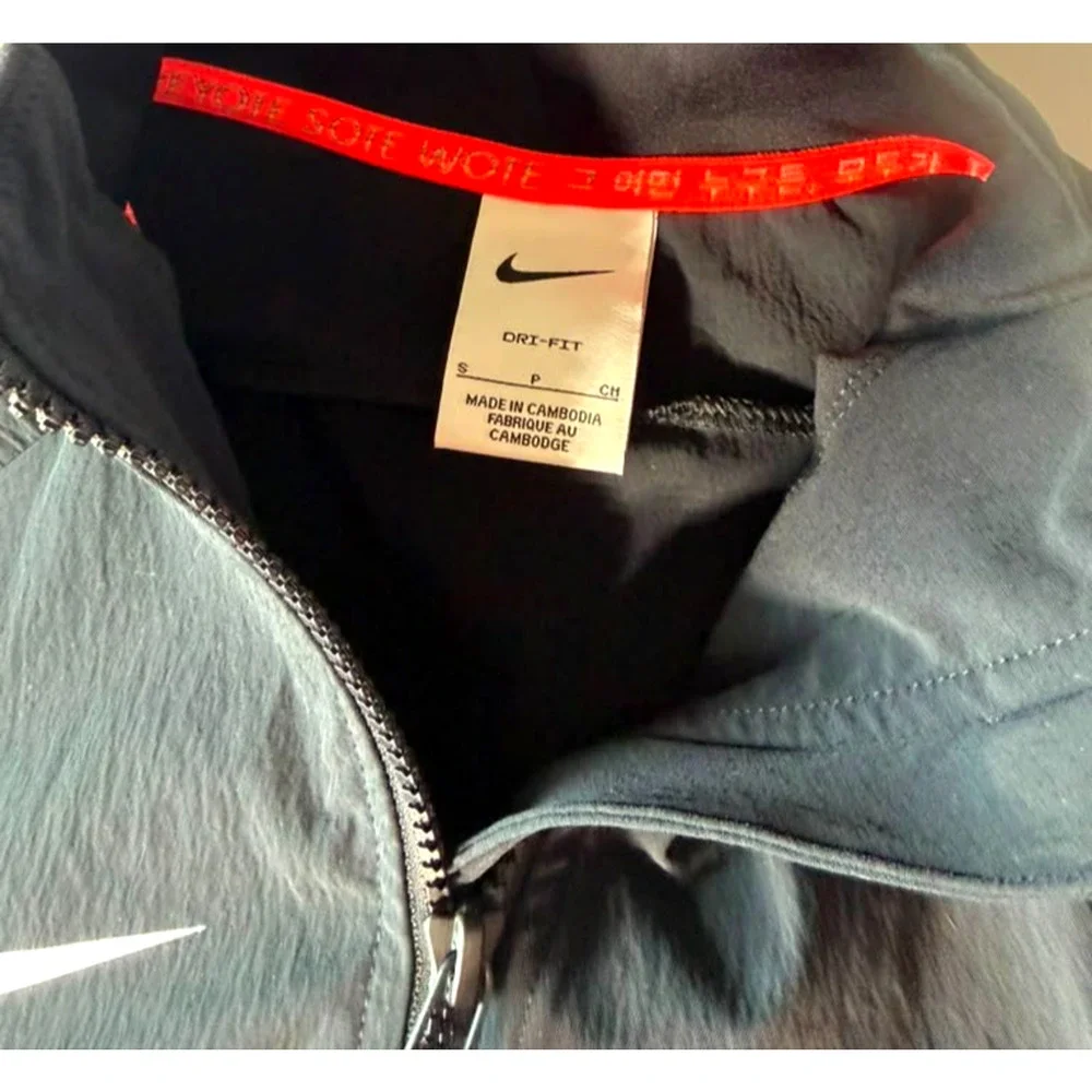 New Women's Nike Canada Team Dri-FIT Full Zip Track Jacket Black Size Small